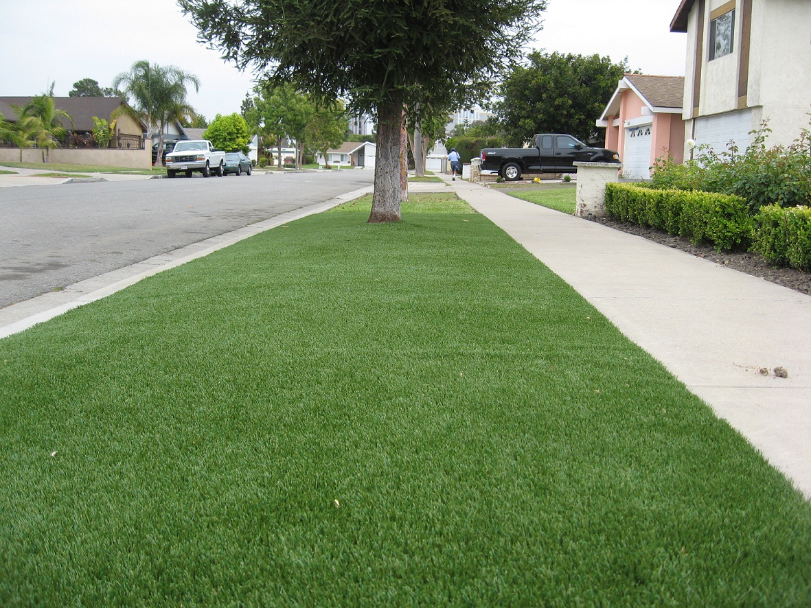 5 Tips To Install Artificial Grass On Uneven Surface In Bonita