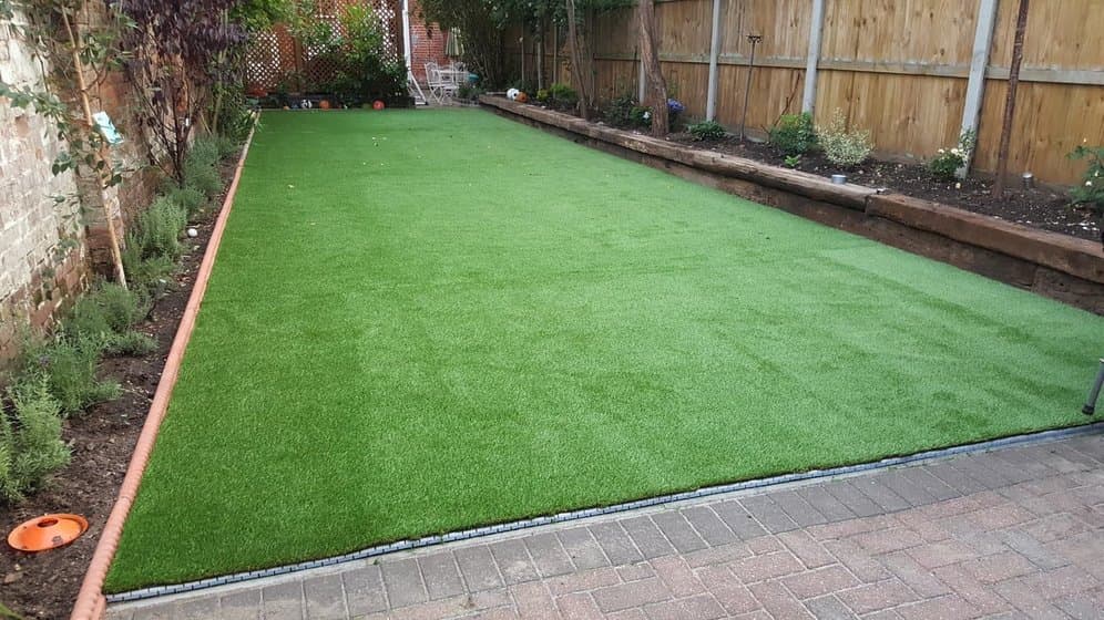 How To Install Synthetic Grass On Uneven Surface In Bonita?